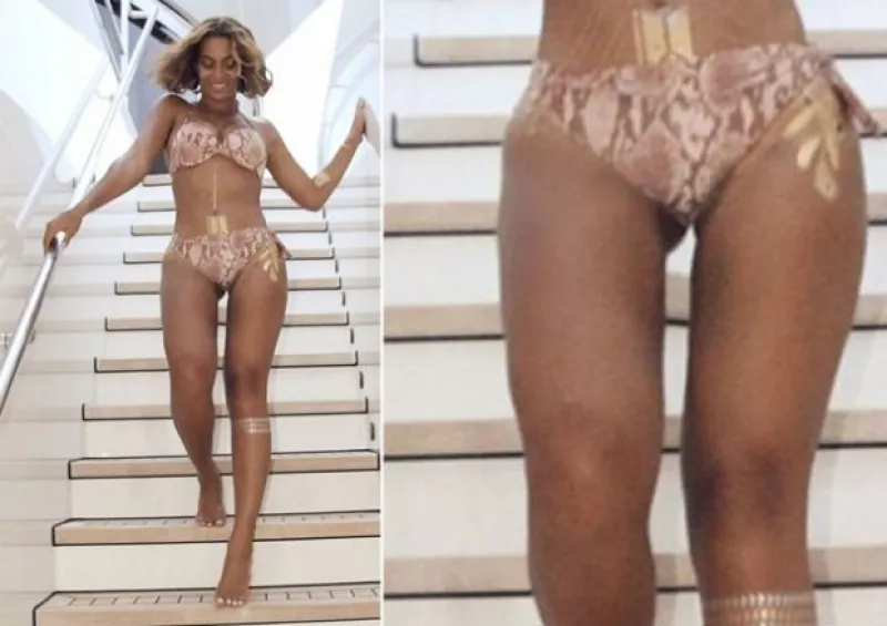 Kim Kardashian no es la única celeb que, sin querer, ha mostrado que altera digitalmente hasta las fotos que comparte en sus redes sociales