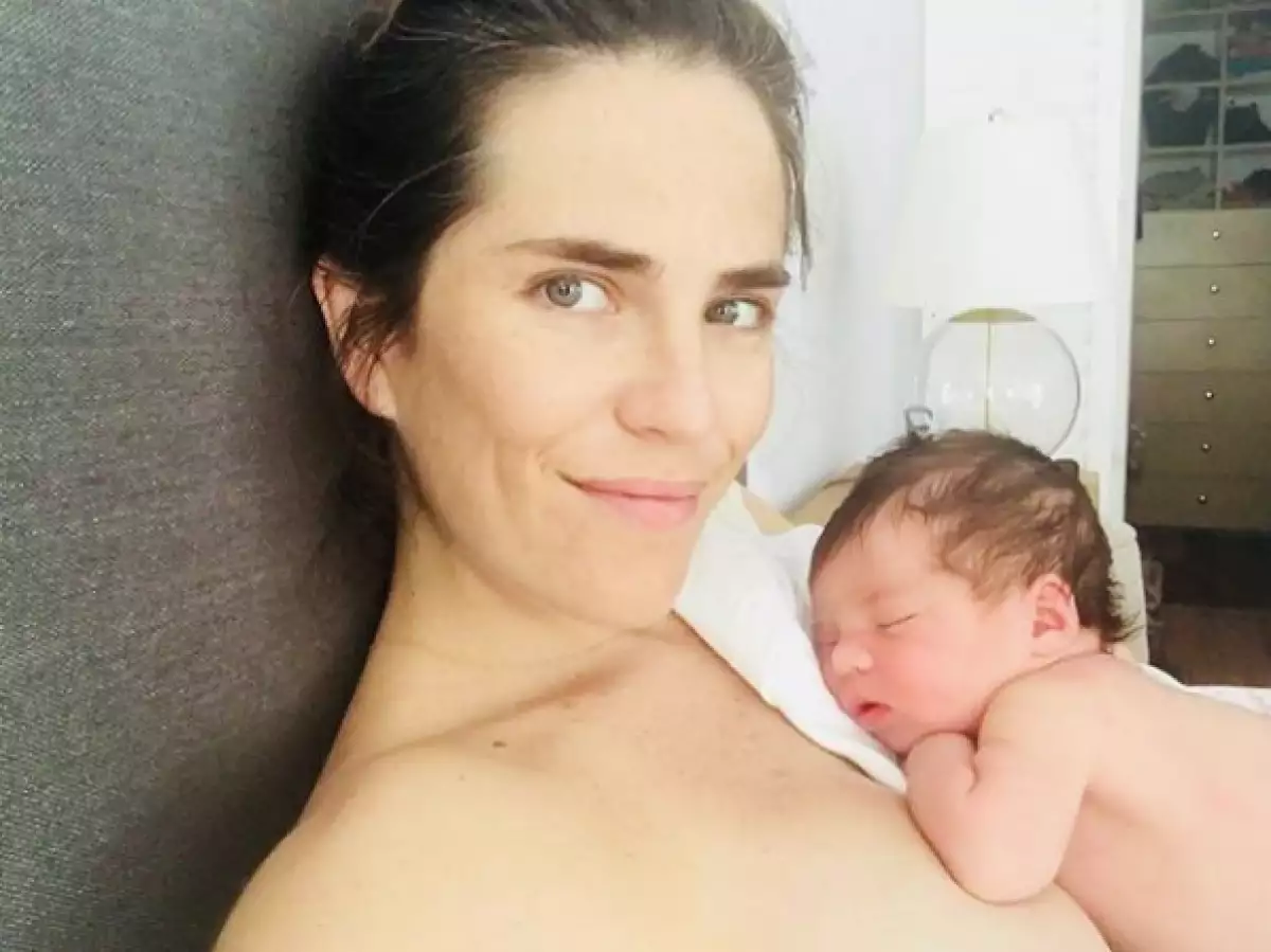 Karla Souza