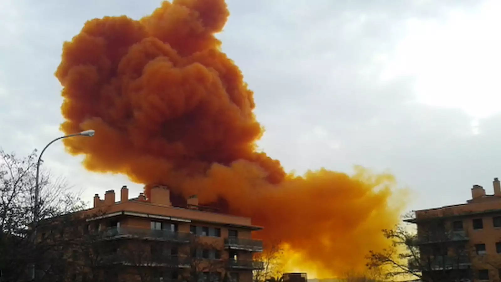 explosion acido nitrico españa 4