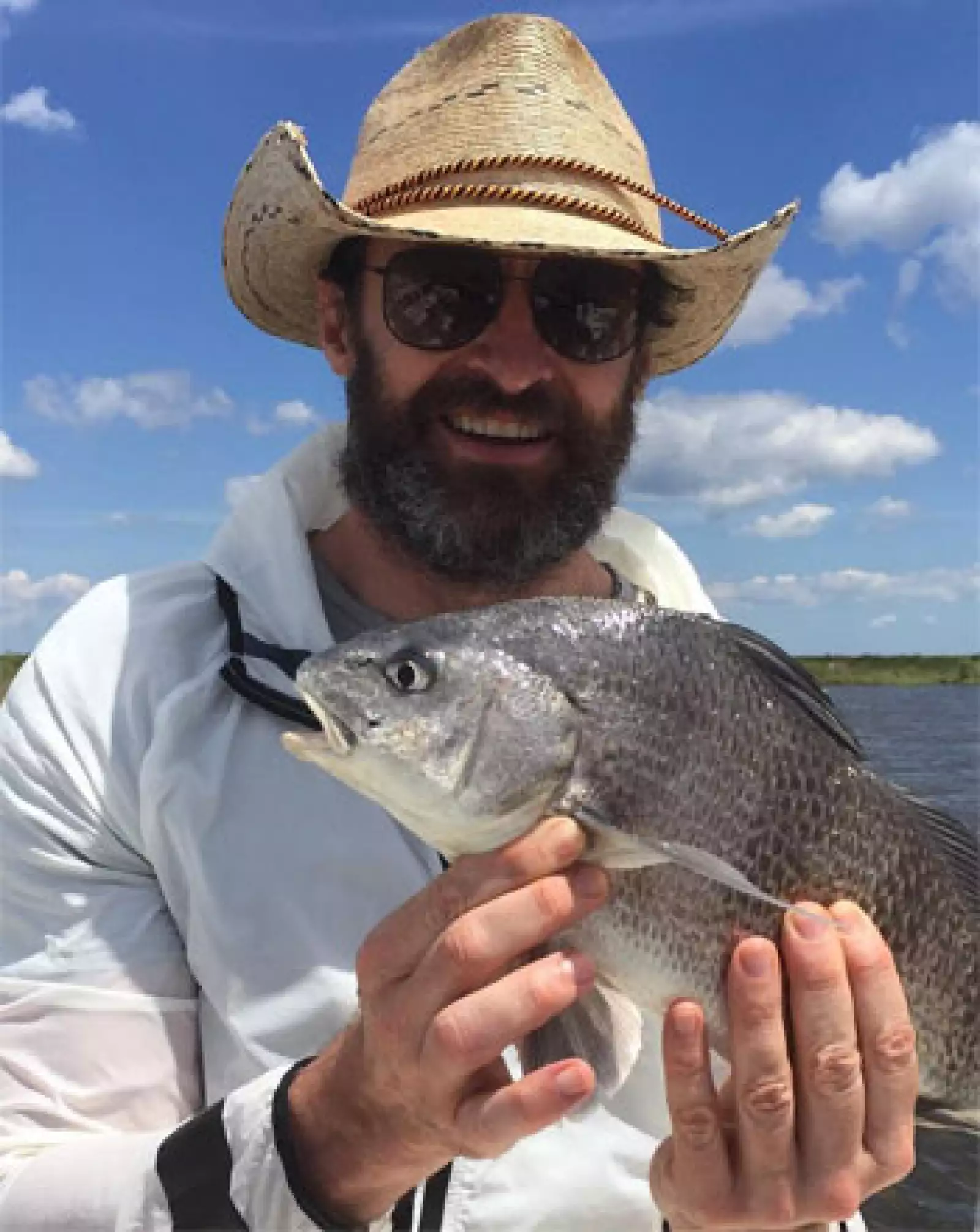 Hugh Jackman pescando