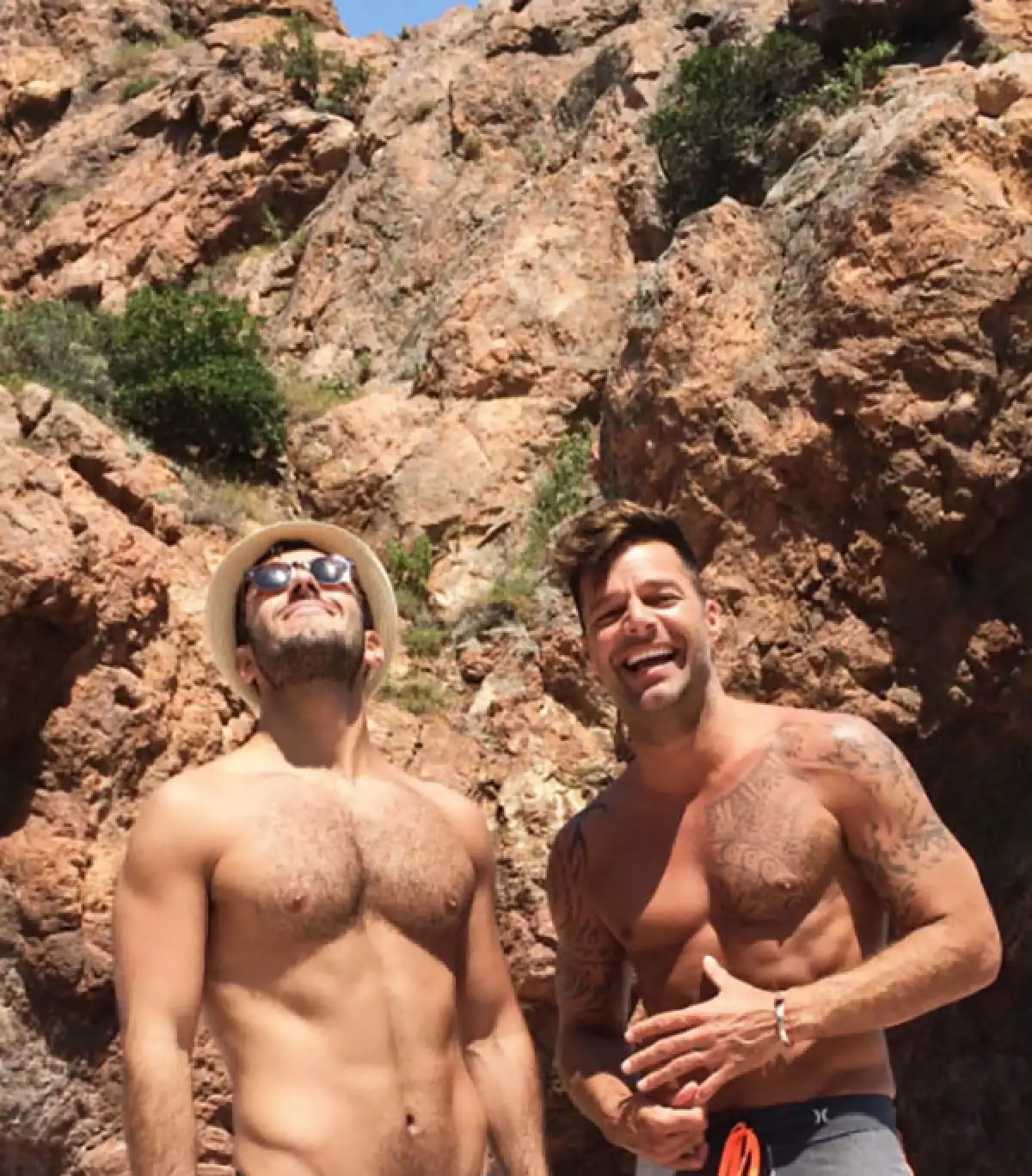 Ricky y Jwan presumen su cuerpazo en la riviera francesa.