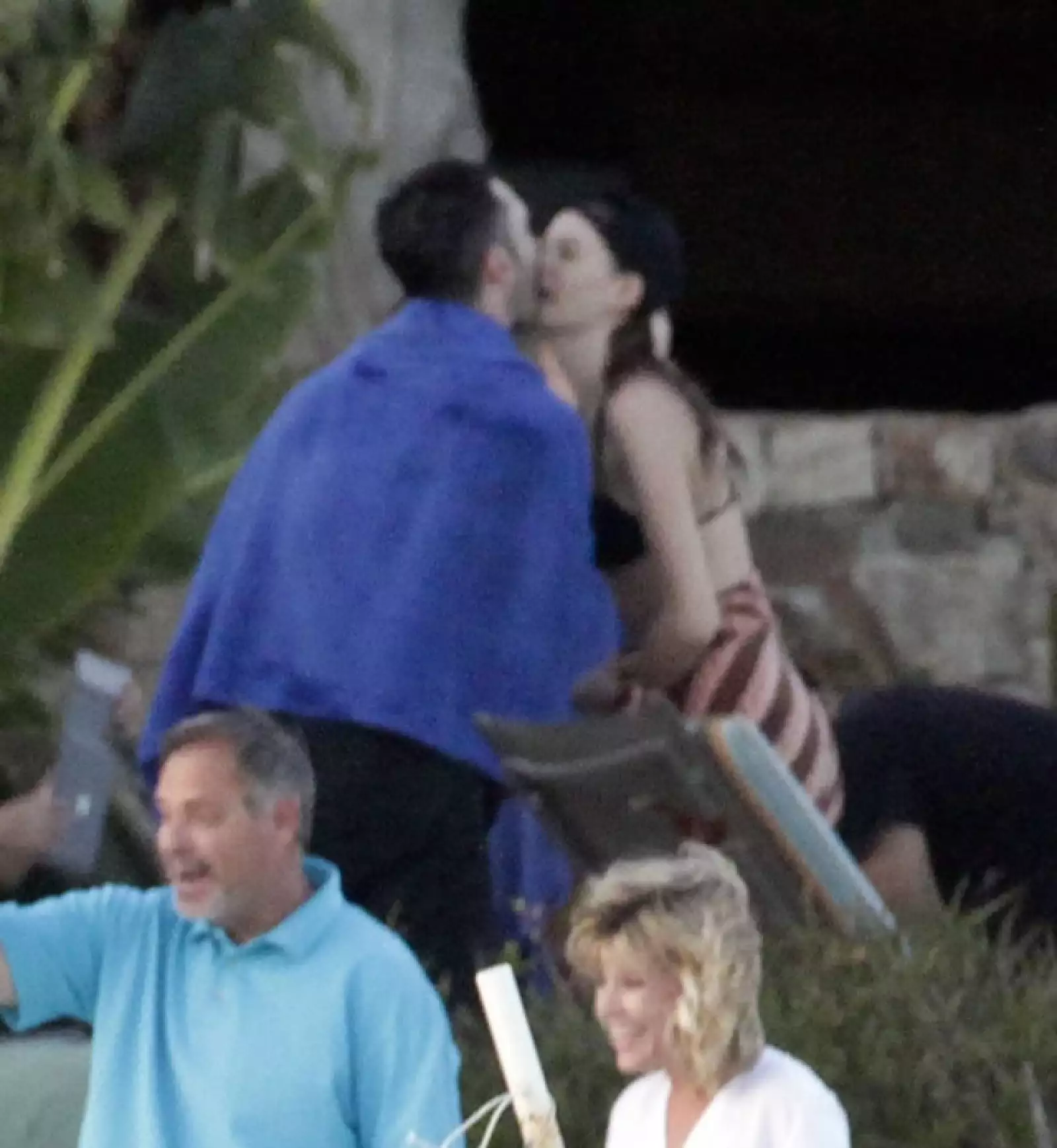 Sin duda la relación amorosa entre el cantante de Maroon 5 y la modelo de Victoria?s Secret Behati Prinsloo sigue viento en popa