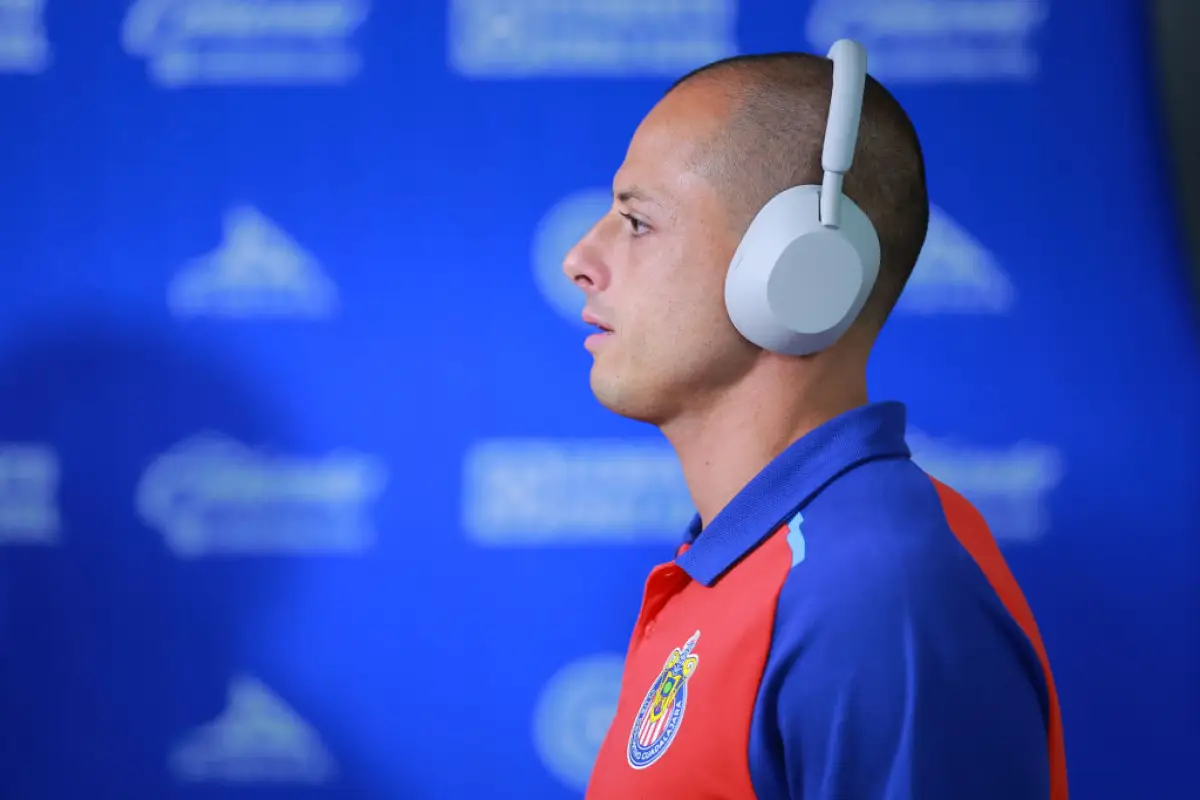 chicharito hernandez se disculpa