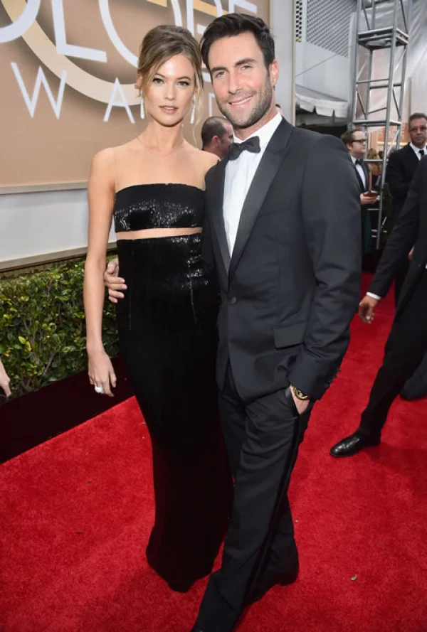 Adam Levine y Behati Prinsloo.