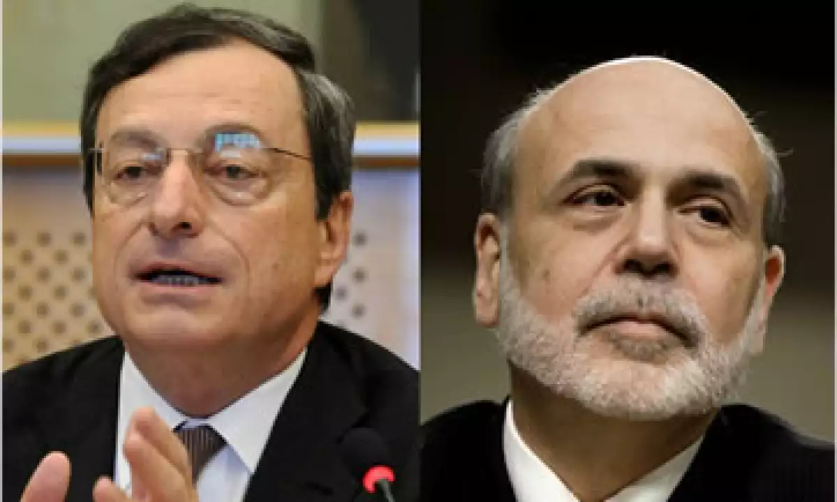 Los expertos estiman que el jefe del BCE, Mario Draghi (izq.) no puede darse el lujo de sentarse y esperar a que la crisis termine. (Foto: Cortesía CNNMoney.com)