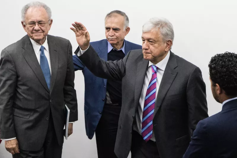 181029 obrador amlo co.jpg