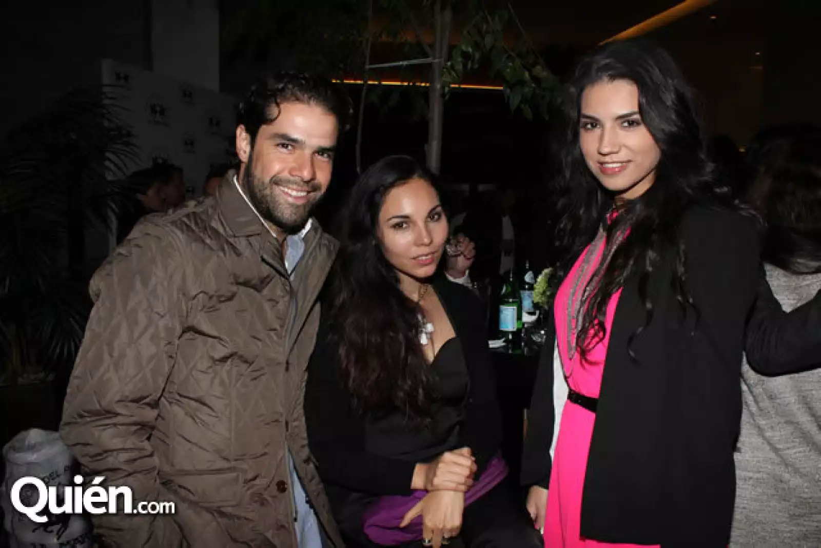 Fernando Ochoa, Harumi Escárcega y Anie Catalán