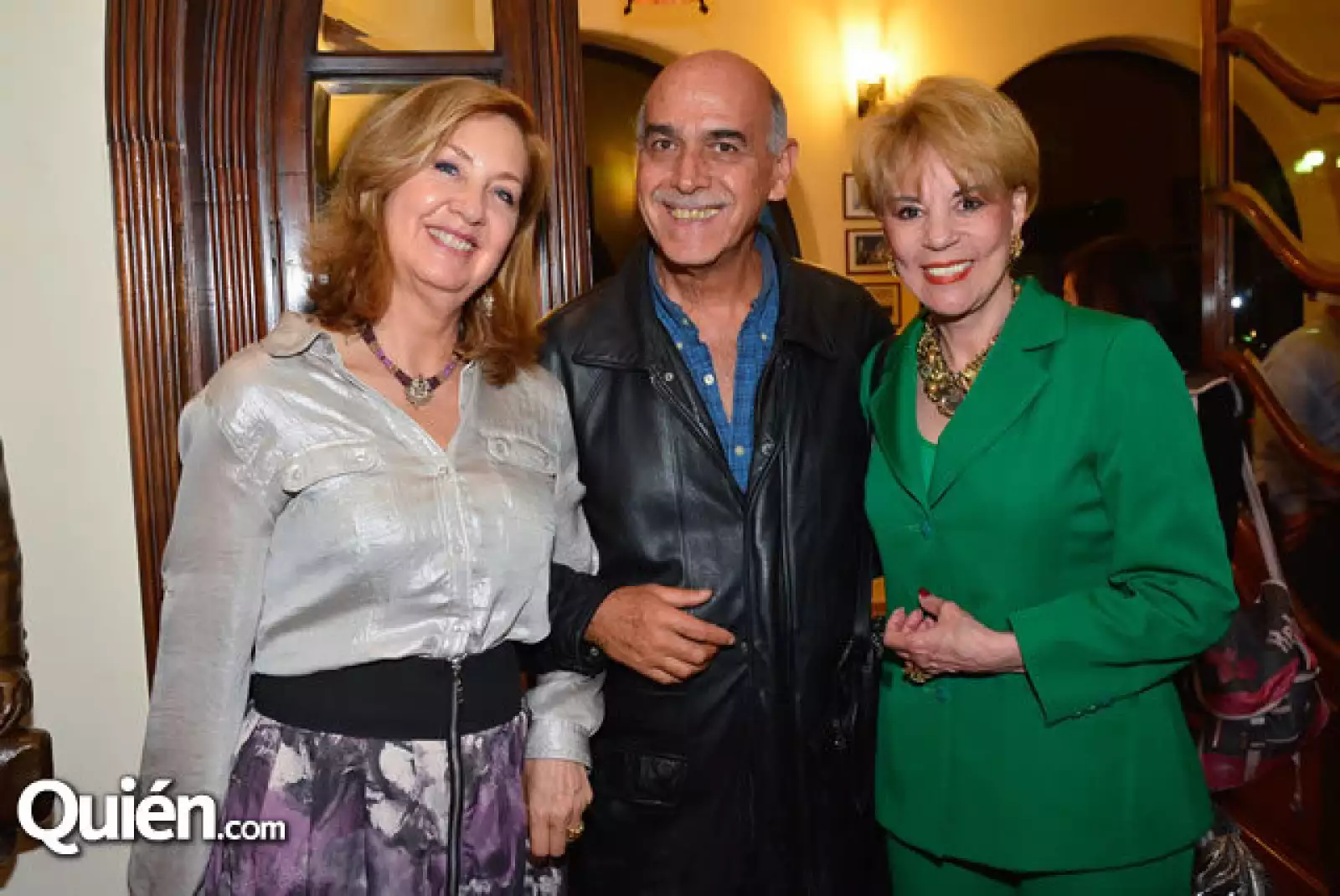 Leticia Narváez,José Noriega y Lucy Aspra.