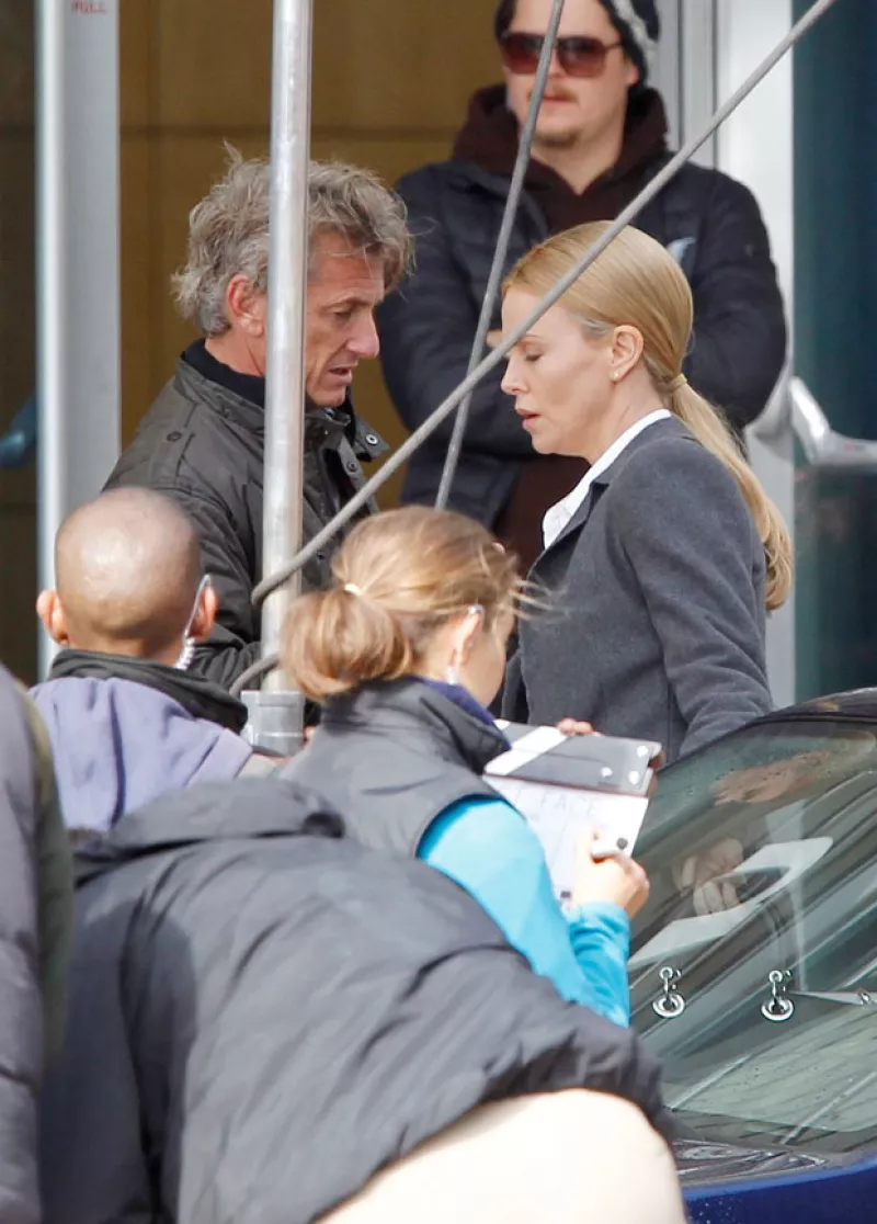 'The Last Face' es la película que volvió a unir a la pareja de actores, quienes recientemente terminaron su noviazgo por decisión de Charlize.