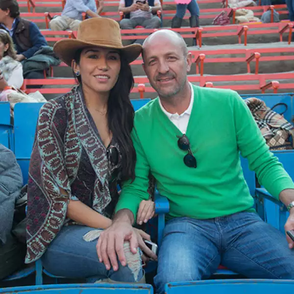 Aury Mubarack,Rodrigo Martínez