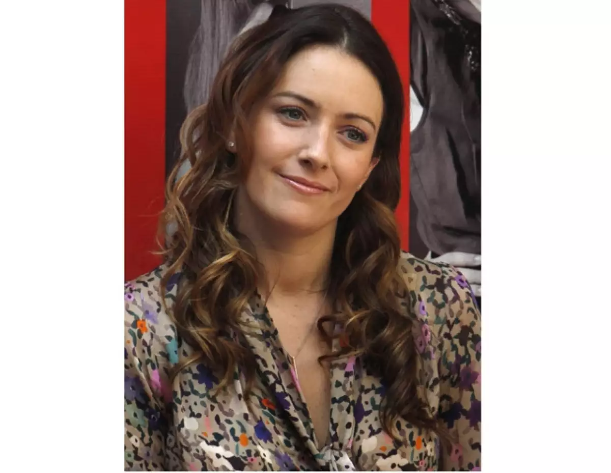 Alondra de la Parra, directora de orquesta, recomienda tener visitas continuas con el doctor.