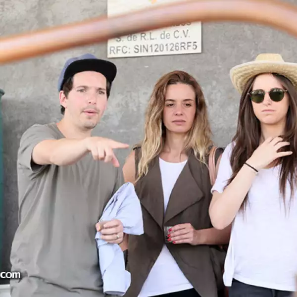 Alejandro Champion,Ana Paula Céspedes y Nicole Klipstein