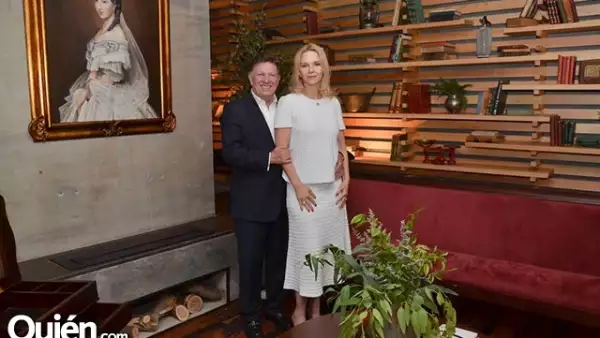 Los anfitriones: Jorge y Maricarmen Rámos