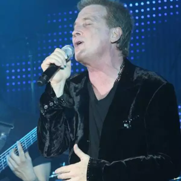 Emmanuel en concierto