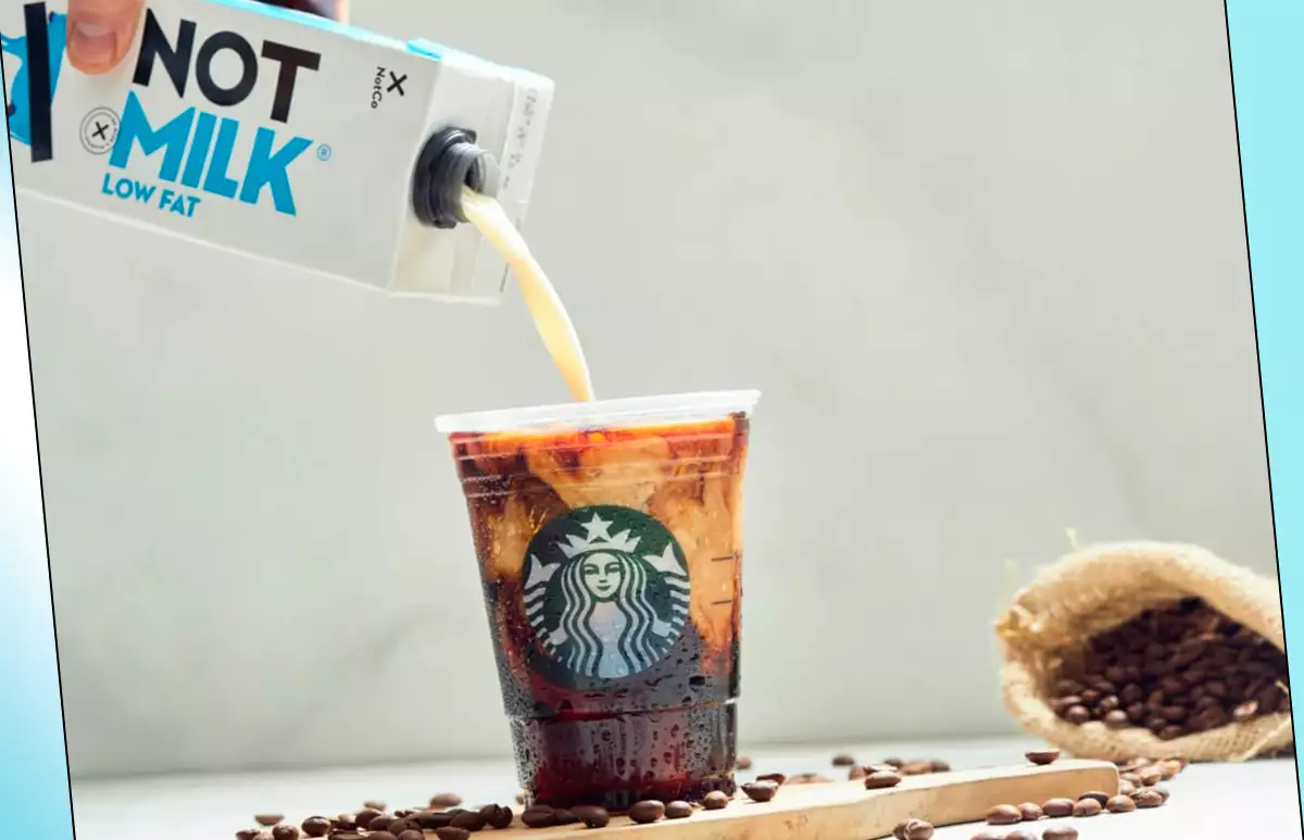 STARBUCKS-NOT-CO-LECHE-VEGANA-VEGANISMO.jpg
