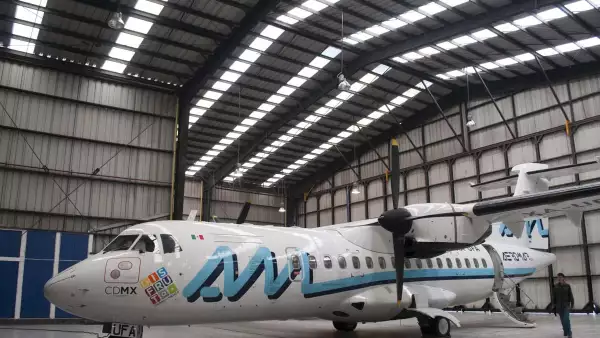 MÉXICO, D.F., 29JULIO2014.- Miguel Torruco, secretario de Turismo del Distrito Federal, y Fernando Flores, director general de Aeromar, ofrecieron una conferencia de prensa para anunciar un acuerdo para fomentar el turismo hacia la ciudad de México, dent