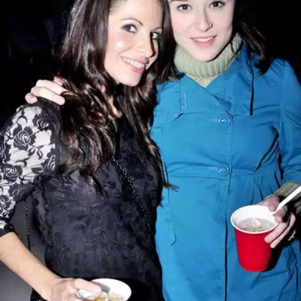 Ana Gaby Palacios y Azeneth Lozano