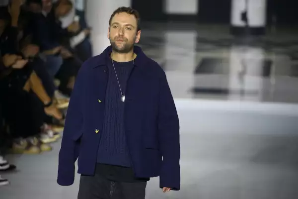 Lanvin : Runway - Paris Fashion Week - Womenswear Spring Summer 2022