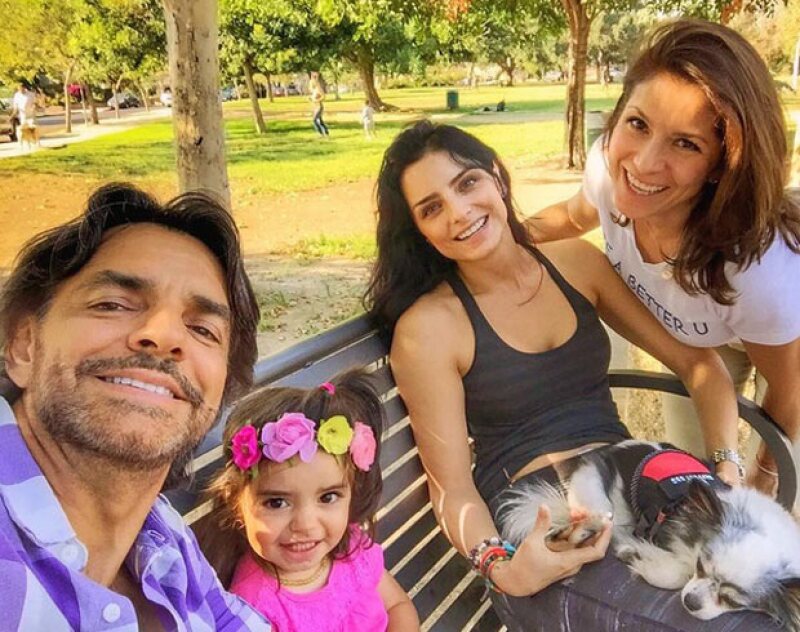 Los Derbez disfrutaron un domingo familiar.