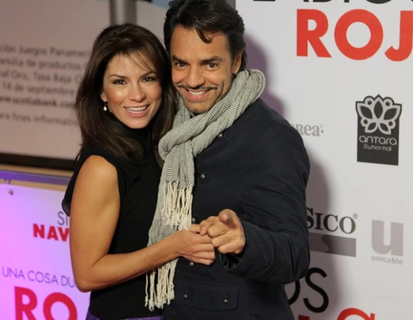 Eugenio Derbez Y Alessandra Rosaldo durante la alfombra roja de `Labios rojos´.
