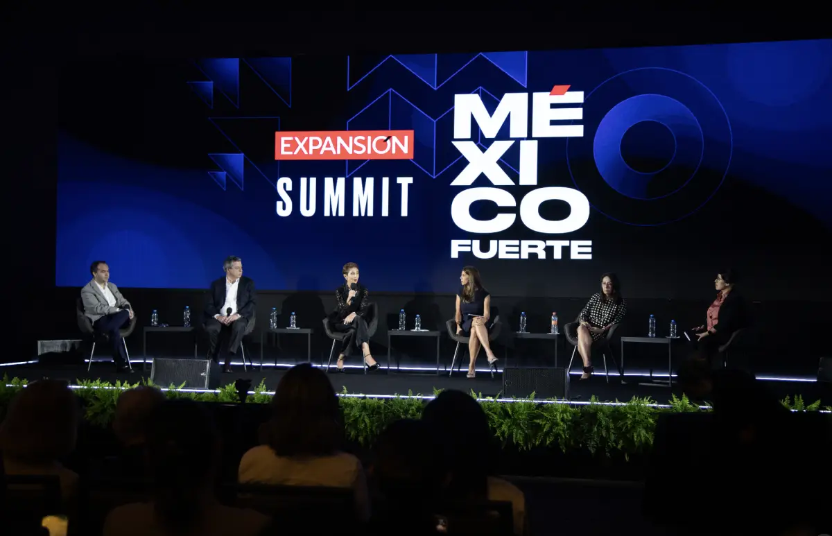 Panelistas del Expansion Summit 2023.