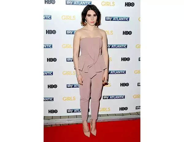 Zosia Mamet y el `crew´ completo de la serie de HBO, GIRLS durante la premiere de la 3ra temporada en Londres.