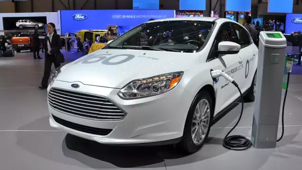 Ford auto eléctrico