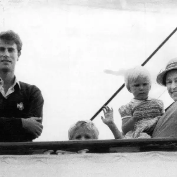August 1983 Prince Edward (earl Of Wessex) Master Peter Phillips And The Queen Holding Zara Phillips Aboard The Royal Yacht ''britannia''.