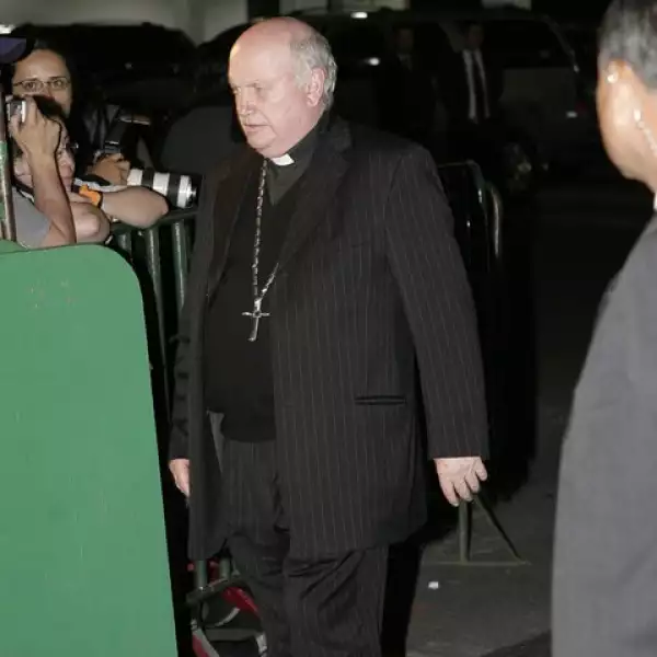 Onésimo Cepeda, obispo de Ecatepec.