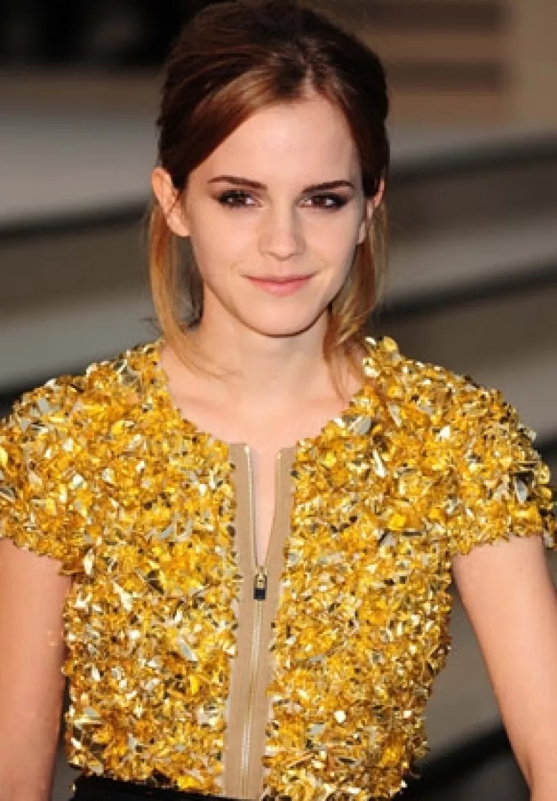 La joven actriz de 19 años ha hecho ganar a los productores durante los últimos 10 años unos cinco mil 400 millones de dólares.