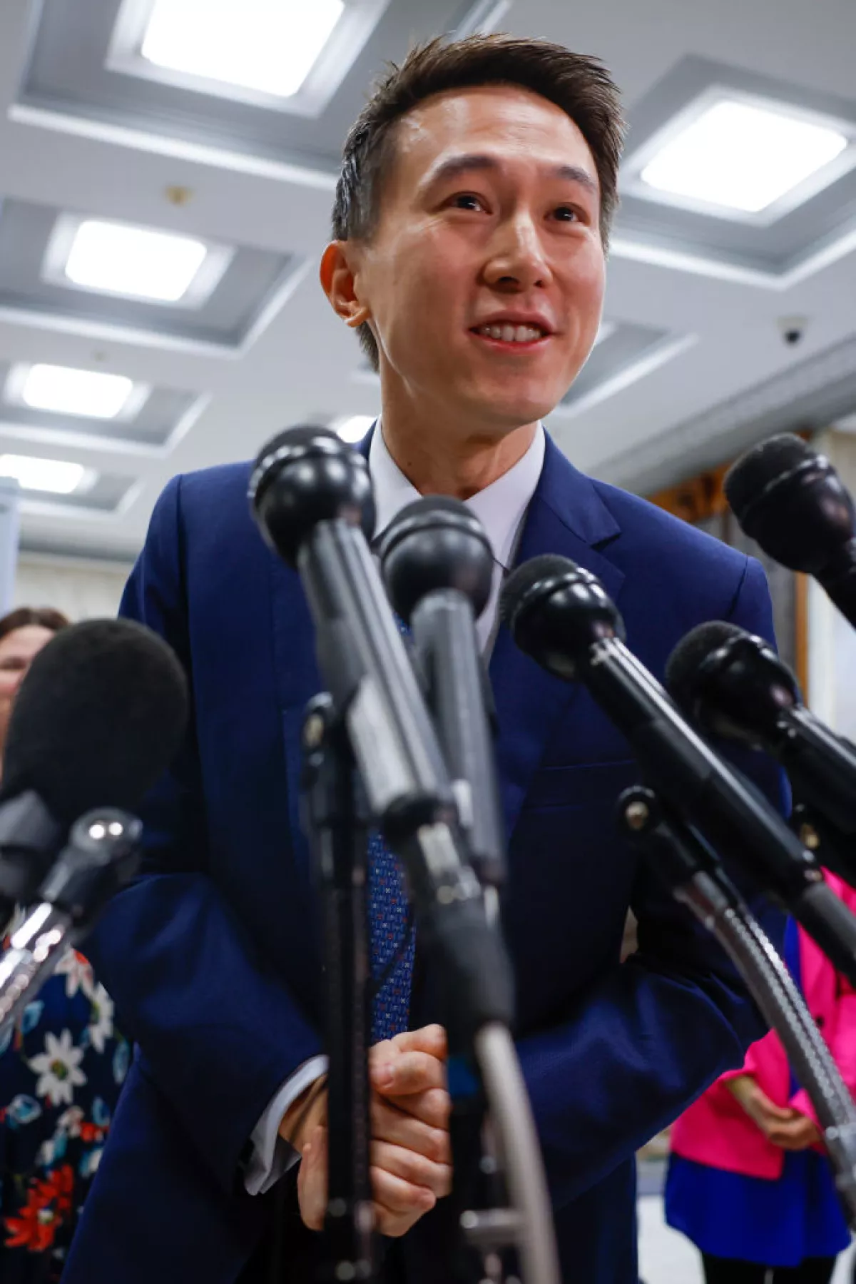 Shou Zi Chew CEO de TikTok. 