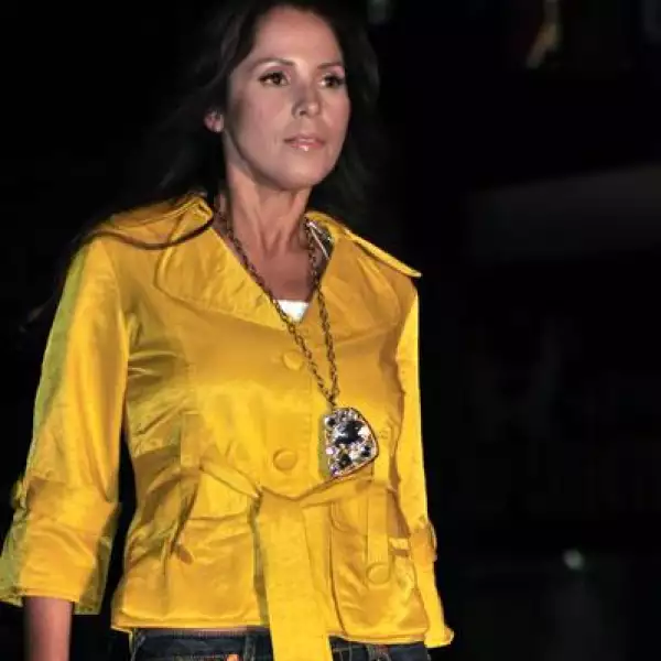 Desfile en la Plaza 401