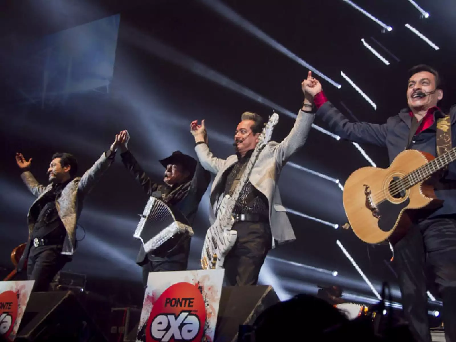 Los Tigres del Norte han puesto el nombre de México en alto gracias a su música que además, es un orgullo nacional.