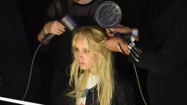 FENTY PUMA by Rihanna Spring/Summer 2018 Collection - Backstage + First Looks