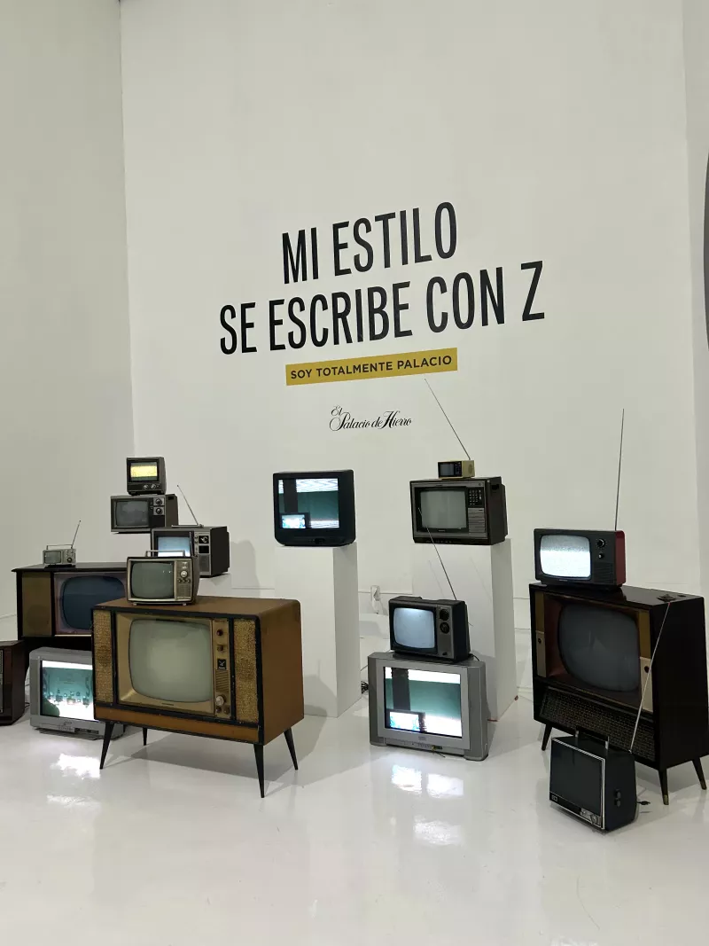 SISOY.SOYTOTALMENTEPALACIO