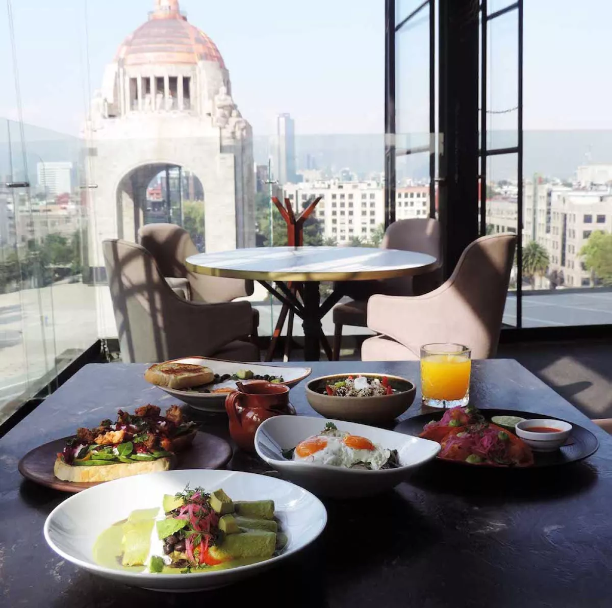 Desayunos-Monumento.jpg