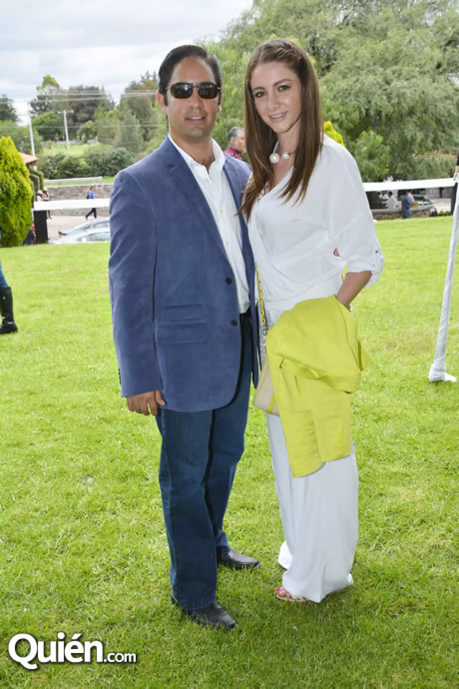 Arturo Bocanegra y Regina Barza