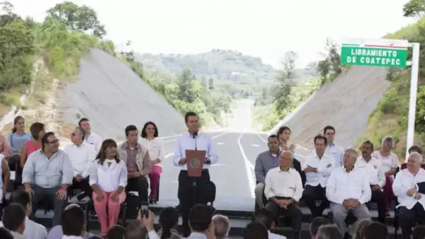 Pe�a Nieto en Coatepec