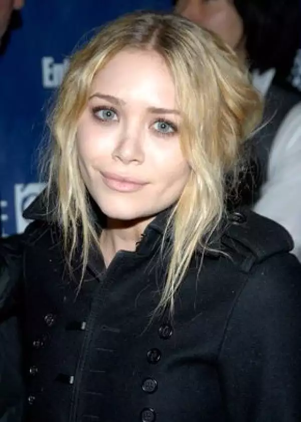 Luego de un considerable aumento de peso, se especula que la actriz espera su primer hijo.