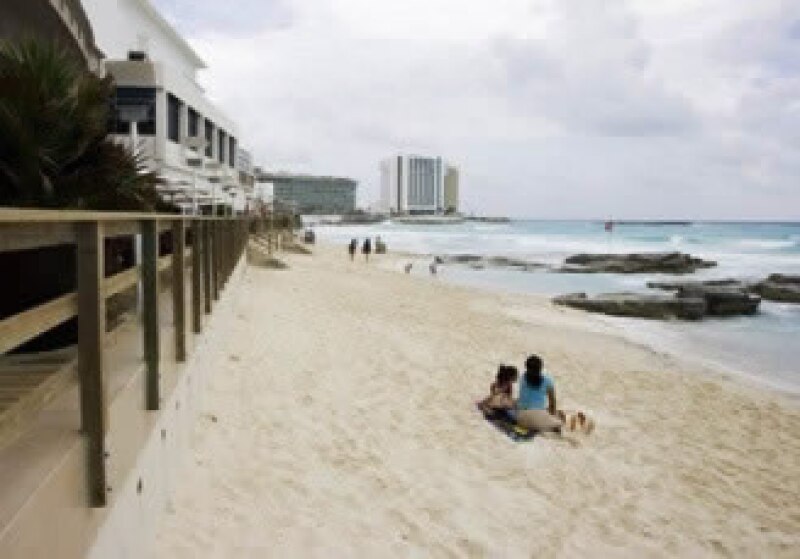 Sectur prevé que el turismo se recuperará en diciembre. (Foto: Notimex)
