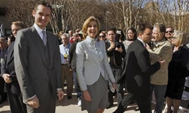 Undargarin (izq.) ha sido marginado de los eventos oficiales de la familia real. (Foto: Reuters)