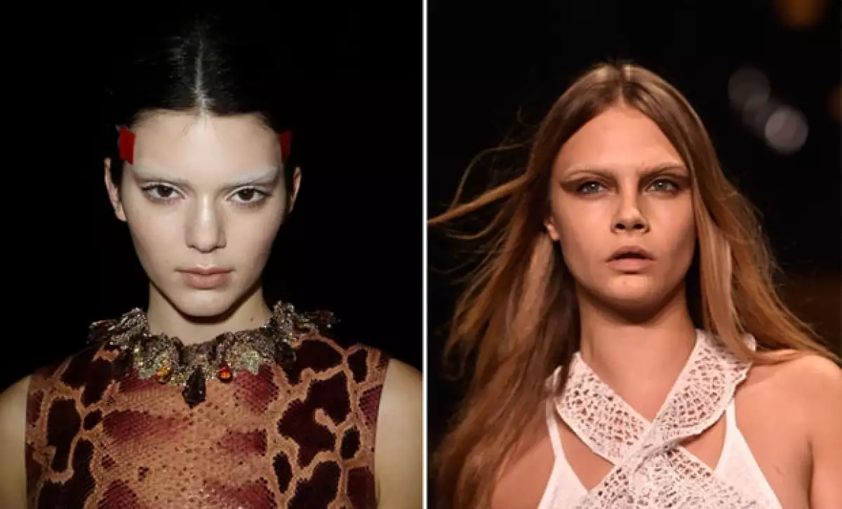 Ambas modelos fueron maquilladas de esta forma para una pasarela de Givenchy en marzo de este año.