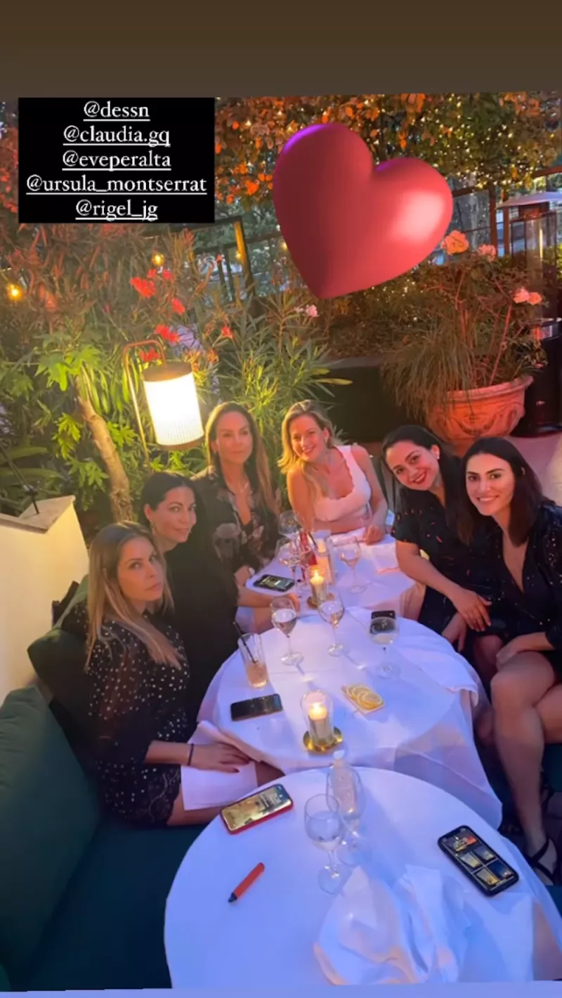 altair-amigas.jpg