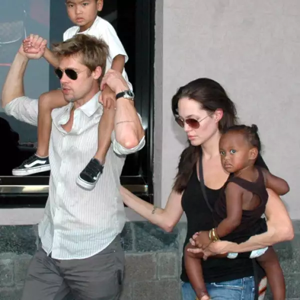 Maddox Chivan tiene nacionalidad camboyana,  Zahara Marley es etíope,  y Pax Thien, de ascendencia vietnamita.