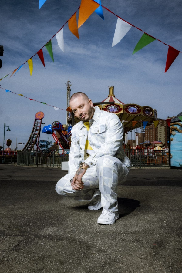 GO-BALVIN-SU22-05.jpg