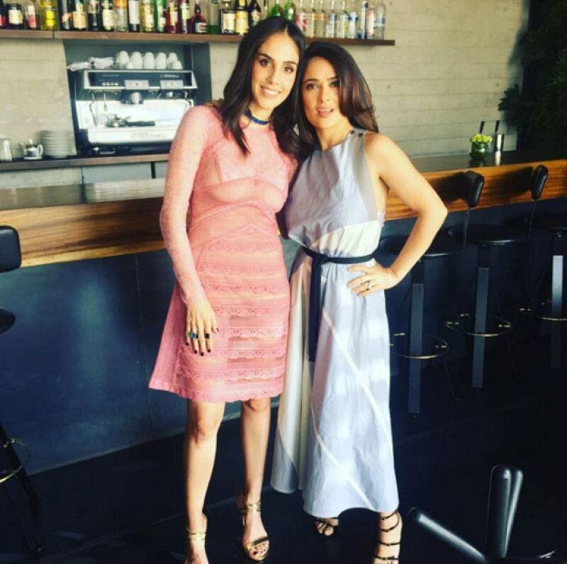 Sandra Echeverría y Salma Hayek juntas en la premiere de "El Profeta".