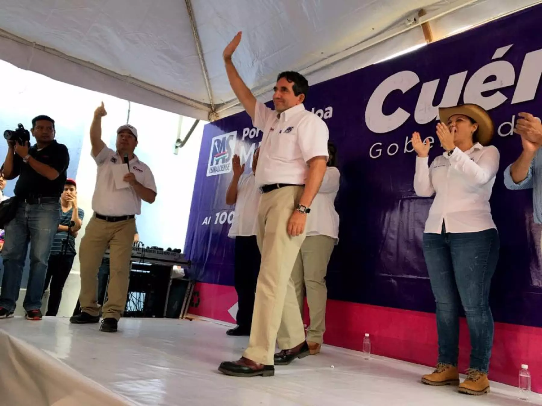 Héctor Melesio Cuén Ojeda.