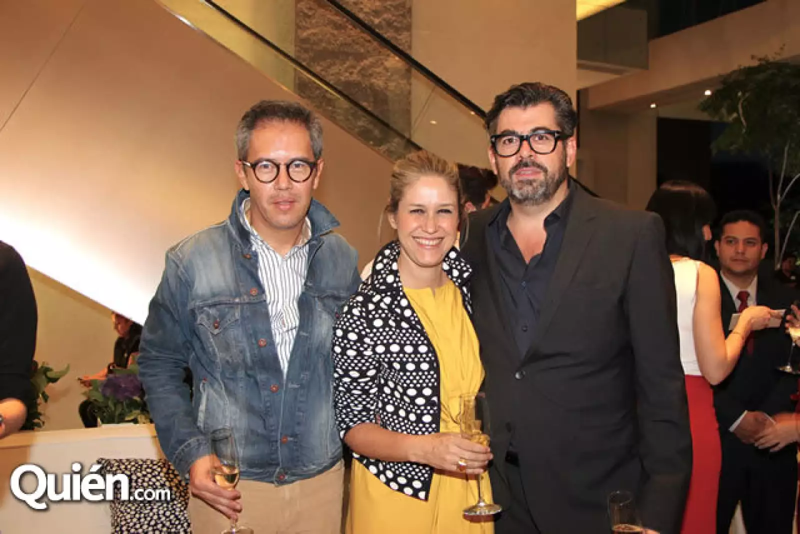 Alfonso Parra,Claudia García y Carlos Salcido