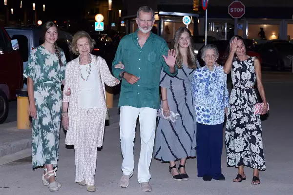 Spanish Royals Leave The Ola De Mar Restaurant In Palma De Mallorca After A Family Dinner, Spain - 05 Aug 2022