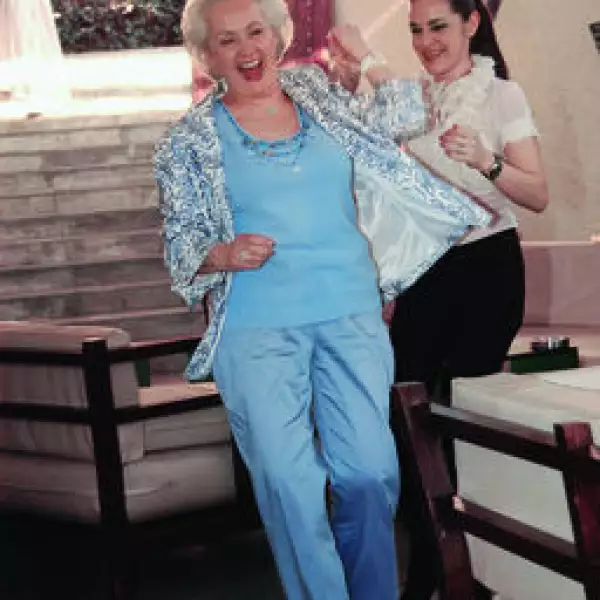 Paulina Mabrazo, Gabriela Hassey